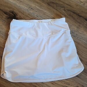 BCG Club Sports White Athletic Skort, Size M (8-10)